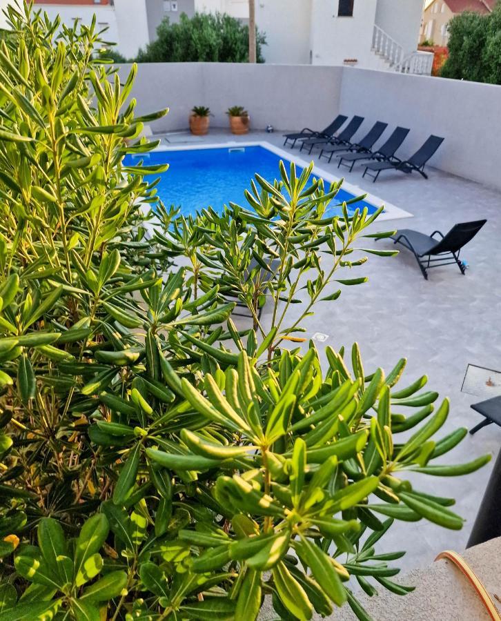 Villa Poseidon Novalja Extérieur photo
