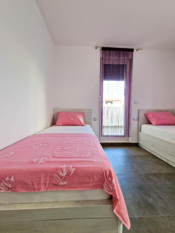 Villa Poseidon Novalja Extérieur photo